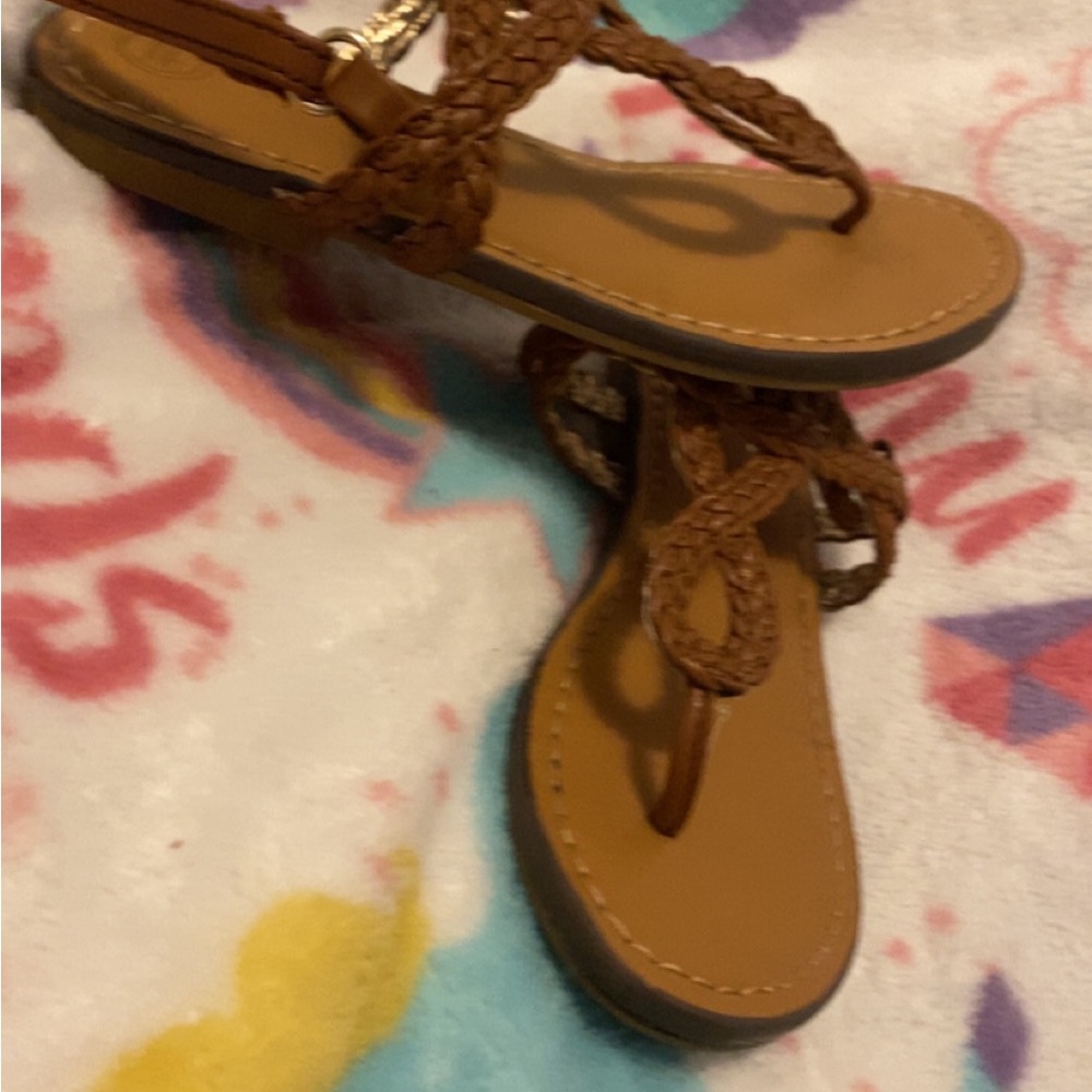 Spring sandals - Picture 2 of 2